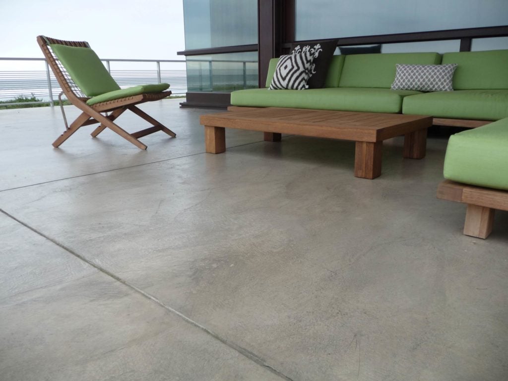 Hospitality & Entertainment Pool Deck & Walkway Decorative Concrete